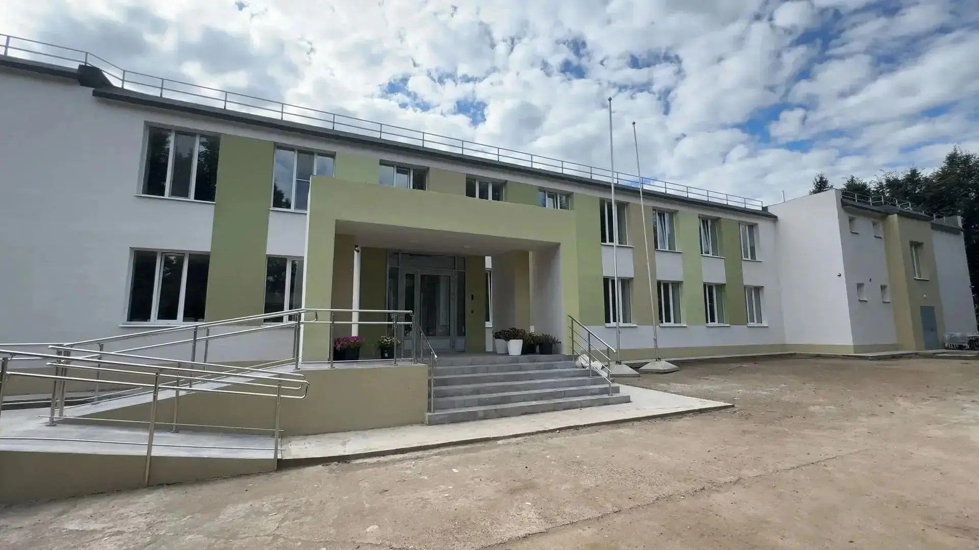 Алабуга мәктәпләрендә класслар, спорт заллары һәм инженерлык челтәрләре яңартыла