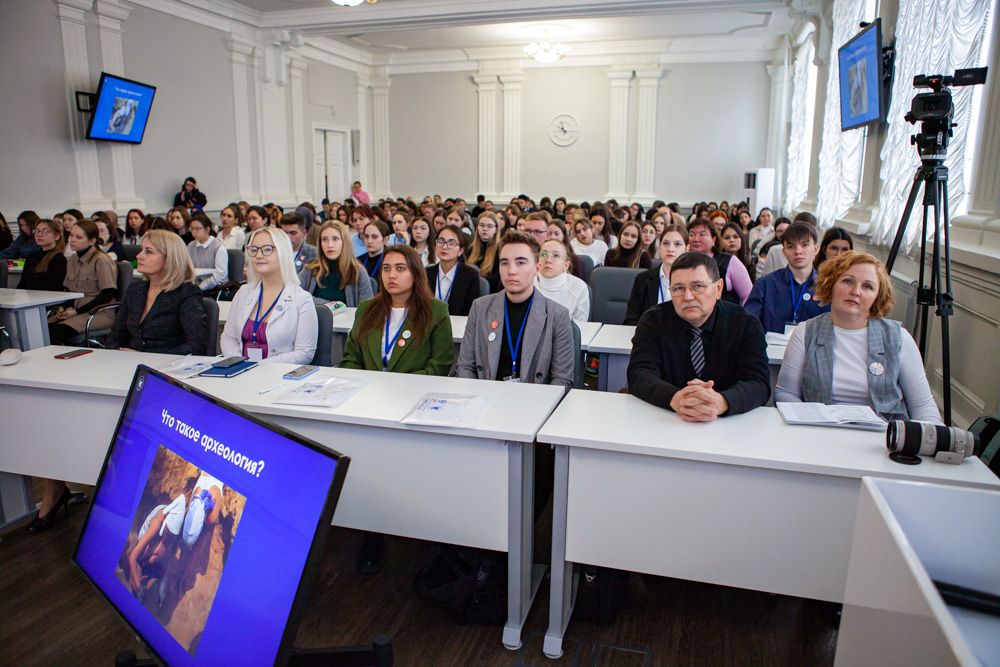 Международная конференция «Наука и молодежь» стартовала в Елабужском институте КФУ