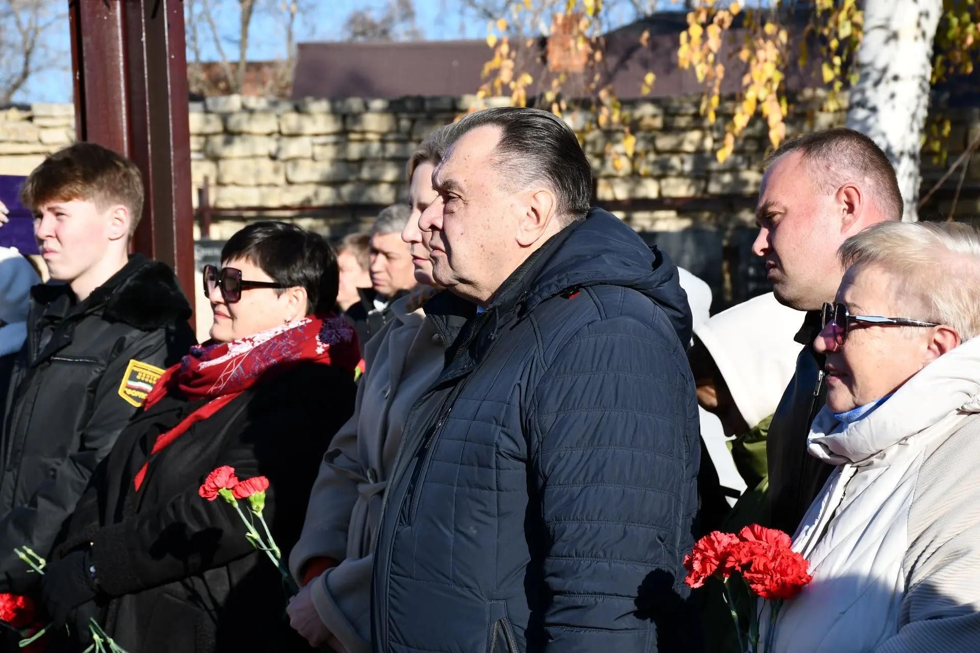 В Елабуге почтили память пострадавших от политических репрессий