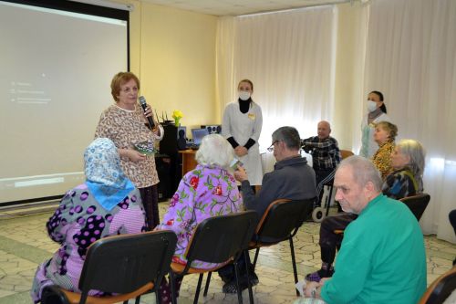 Занятия по «елабуговедению» продолжаются в доме-интернате