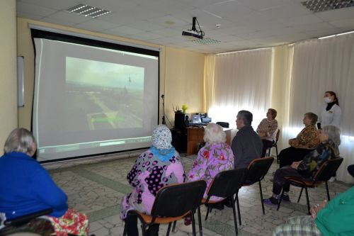 Занятия по «елабуговедению» продолжаются в доме-интернате
