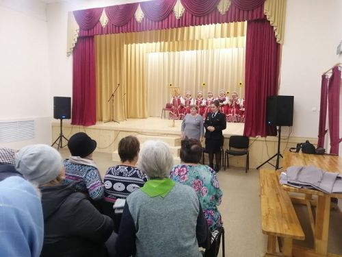Общественники Елабуги проводят беседы по предупреждению фактов мошенничества
