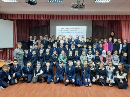 В Елабуге школьники совершают добрые дела, участвуя в проекте