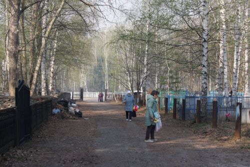 Православные елабужане отмечают Радоницу