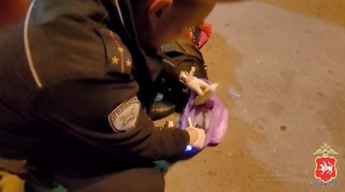 В Челнах на посту задержали машину, в которой везли наркотики из Елабуги