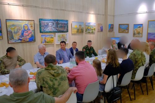 Глава района встретился с бойцами СВО