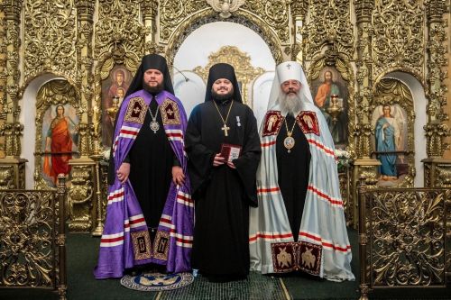 Благочинного Елабужского округа наградили медалью святителя Гурия Казанского
