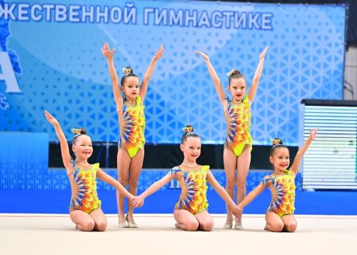 Гимнастки Елабуги привезли медали со Всероссийских соревнований «Столица»
