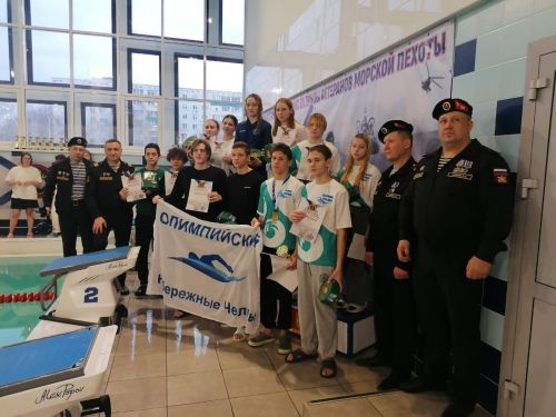 Елабужские пловцы привезли победу с турнира на призы ветеранов Морской пехоты