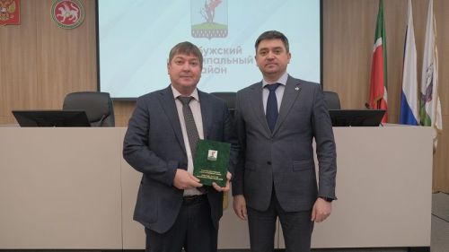 Бизнесменов Елабуги поблагодарили за помощь в отправке гуманитарного груза в зону СВО