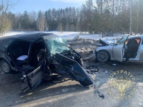 В Елабужском районе в смертельном ДТП погибли два человека