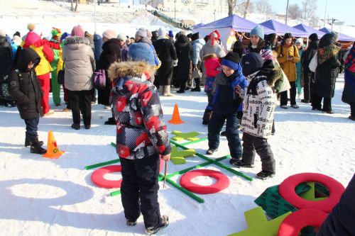 В Елабуге проводили зиму