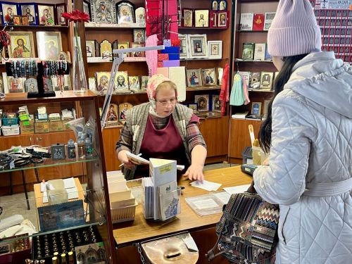 В Спасском соборе приступили к ремонту помещения церковной лавки