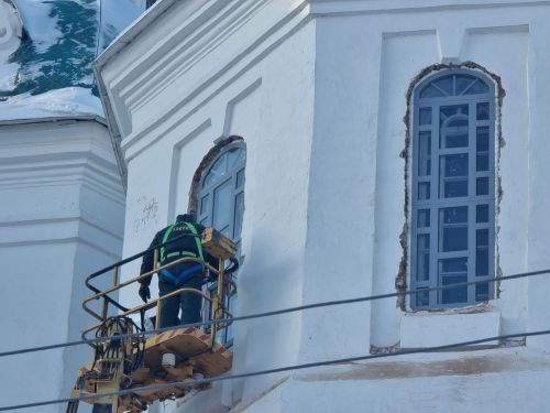 В Спасском соборе завершился первый этап ремонтных работ по замене