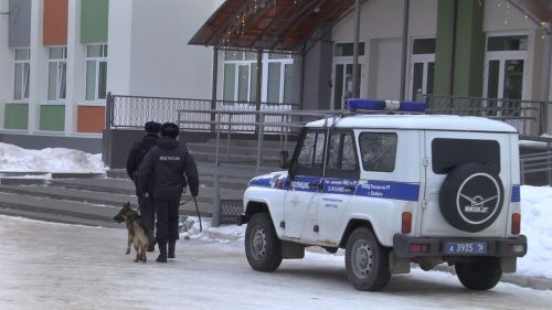 Управление образования Елабуги: в лицее №10 проведена эвакуация из-за угрозы взрывного устройства