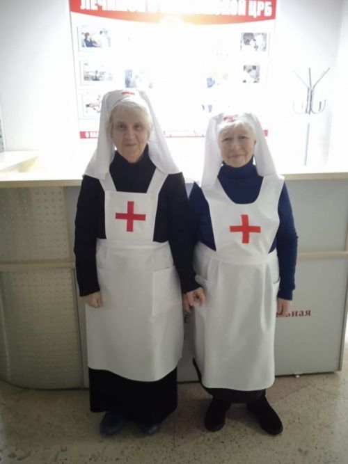 Священники оказывают помощь пациентам елабужской больницы