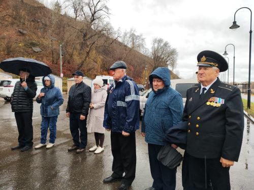 В Елабуге освятили памятник, посвященный морякам