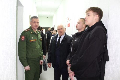 В Елабуге начался осенний призыв в армию