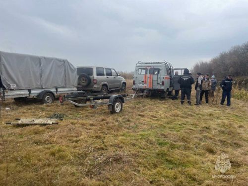 В Азнакаевском районе продолжаются поиски утонувшего рыбака