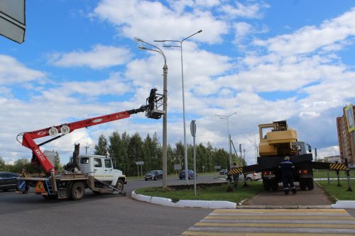 Сотни новых фонарей осветили улицы Елабуги
