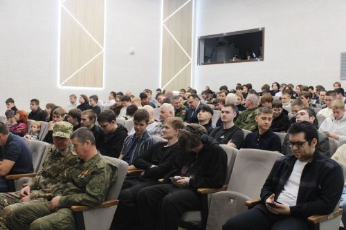 В Елабуге отметили Всероссийский день призывника