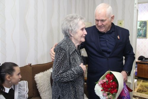 Уникальный педагог из Елабуги отпраздновала 100-летие