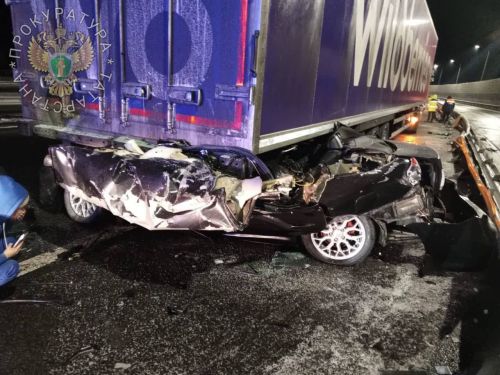 Гололедица и скорость: двое погибли в страшной аварии на трассе М7 в Татарстане