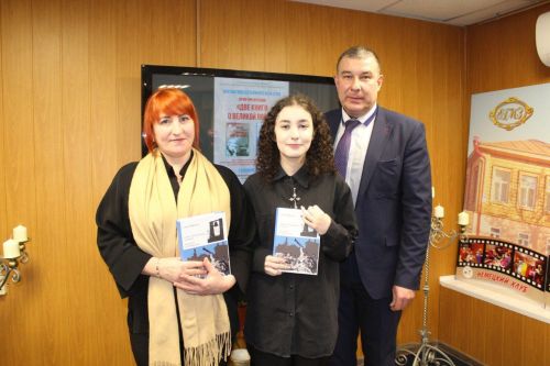 Журналист «Новой Камы» приняла участие в презентации книг о войне