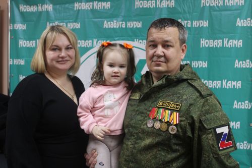 Год, который нас объединил: обзор самых пронзительных историй о елабужанах и СВО