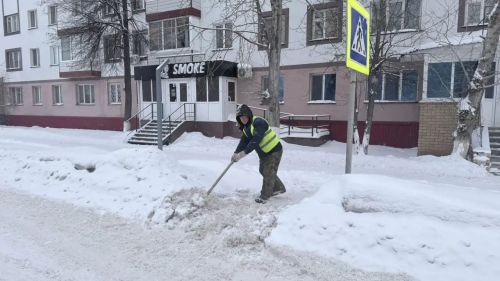 Уборка улиц от снега в Елабуге ведётся ежедневно по графику
