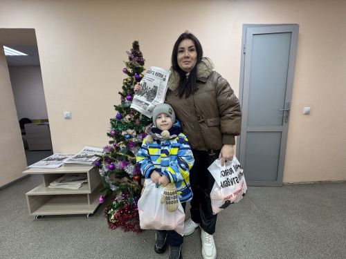 Счастливая обладательница 5 кг мандаринов: редакция назвала имя победителя розыгрыша