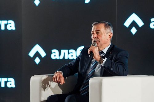 В «Алабуга Политех» состоялась встреча с известным российским космонавтом