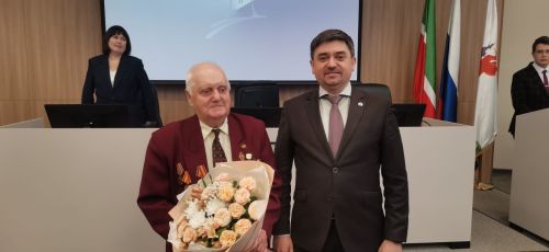 Ветеран Великой Отечественной войны удостоен звания «Почётный елабужанин»