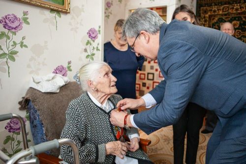 История Людмилы Цыпленковой: от почтальона в войну до труженицы тыла с медалью