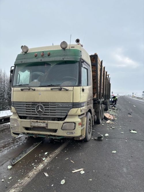 В Госавтоинспекции Елабуги рассказали подробности смертельной аварии с фурами
