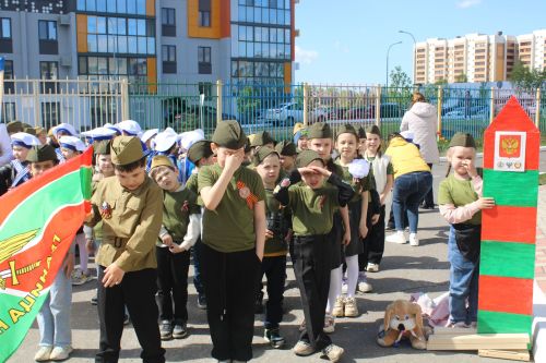 В Елабуге в детском саду торжественно провели Парад Победы