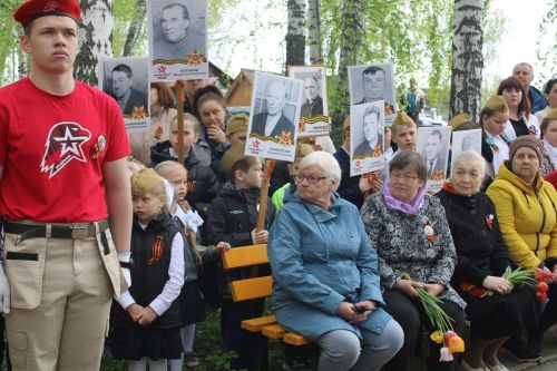 В Бехтерево прошел торжественный митинг, посвященный 80-летию Великой Победы