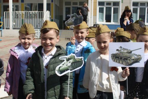 В Елабуге в детском саду торжественно провели Парад Победы