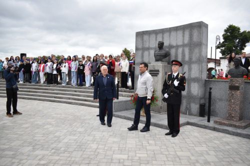 В Елабуге торжественно открыли Сквер памяти тружеников тыла