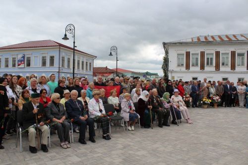 В Елабуге торжественно открыли Сквер памяти тружеников тыла