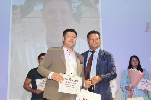 Врачу-неврологу ЕЦРБ присвоили звание «Заслуженный врач Республики Татарстан»