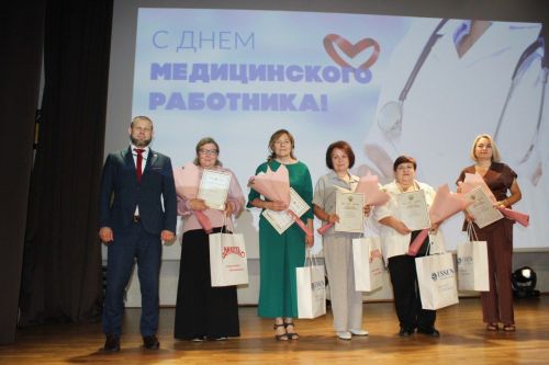 Врачу-неврологу ЕЦРБ присвоили звание «Заслуженный врач Республики Татарстан»