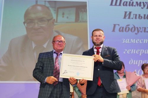 Врачу-неврологу ЕЦРБ присвоили звание «Заслуженный врач Республики Татарстан»