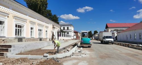Продолжается благоустройство исторической части Елабуги
