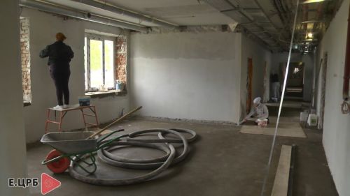 В Елабуге продолжаются ремонтные работы в Центральной районной больнице