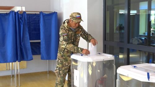 Ветераны СВО в Елабуге не только проголосовали, но и обеспечивали порядок в день выборов