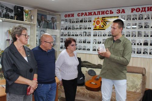 От фронтовиков до СВО: в Елабуге вышла книга памяти в стихах