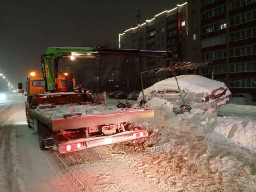 В праздники в Елабуге эвакуировали 11 машин, мешавших уборке снега