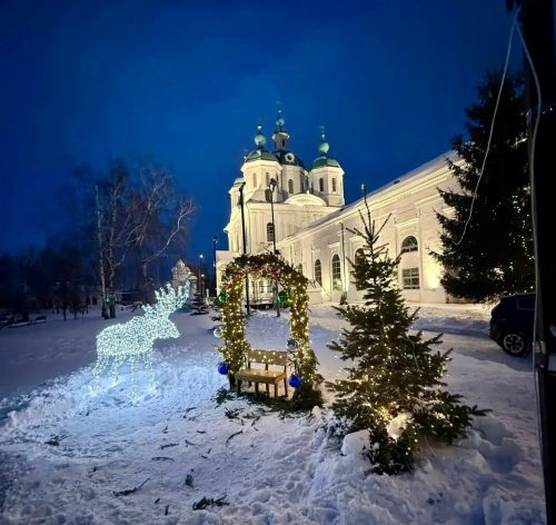 У Спасского собора в Елабуге появилась праздничная рождественская фотозона