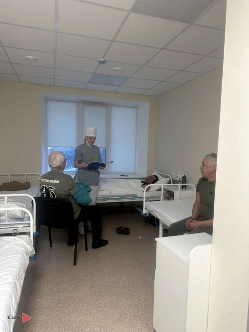Врачи Елабужской ЦРБ напомнили, как избежать травм зимой